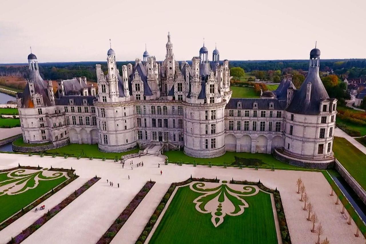 Le Cocoon D'Annabelle - Jolie Maison Avec Jeux Et Grand Jardin Pierrefitte-sur-Sauldre Exterior foto